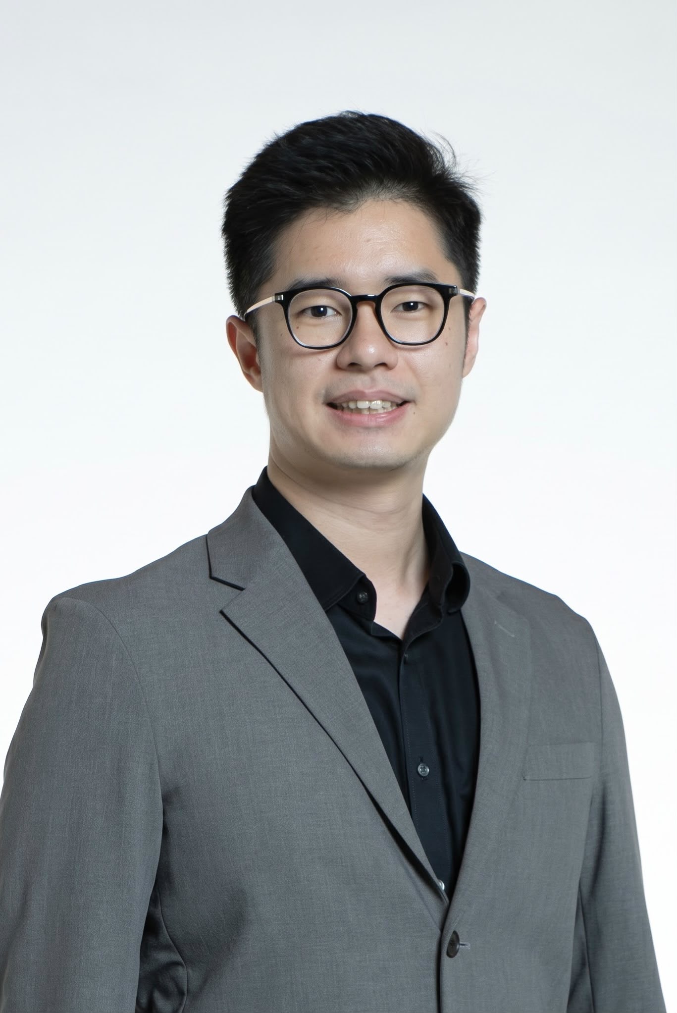 Zheng Liang